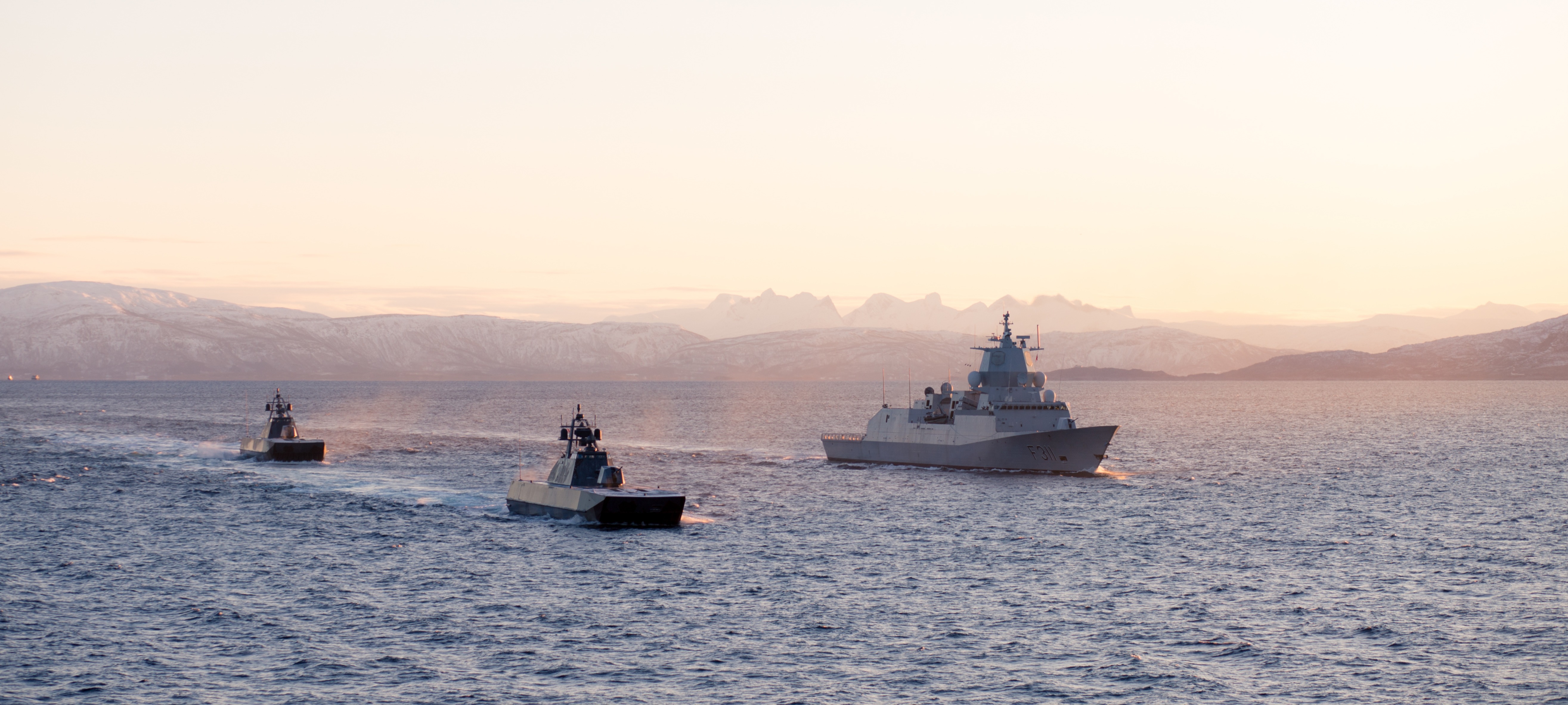 Marine Propulsion for Standardised Vessel Programs | BOS Power